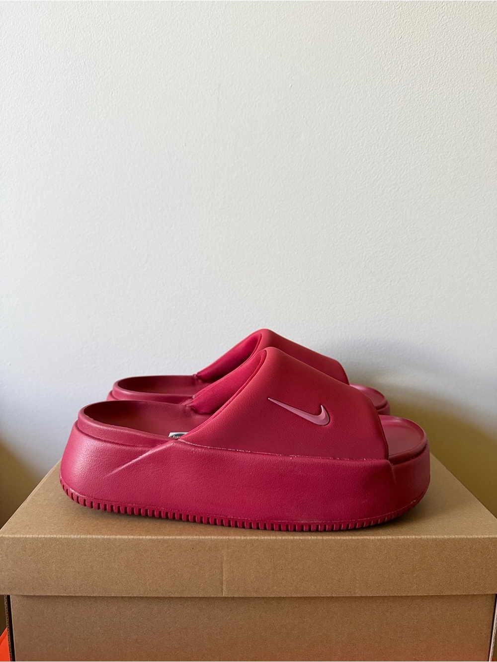 Nike Calm Elevation Slide Crimson Red IO0495-602 Women’s Size 9